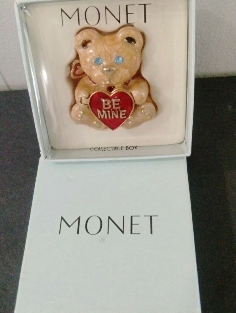 Monet "BE MINE" Teddy Bear Valentine Trinket Box